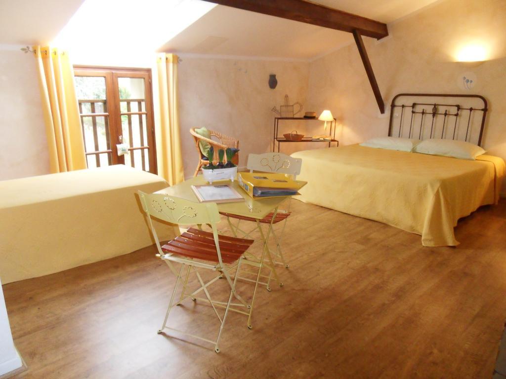 Bed and Breakfast L'Estapade des Tourelons Saint-Jean-en-Royans Habitación foto