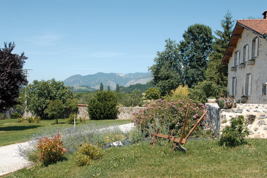 Bed and Breakfast L'Estapade des Tourelons Saint-Jean-en-Royans Exterior foto