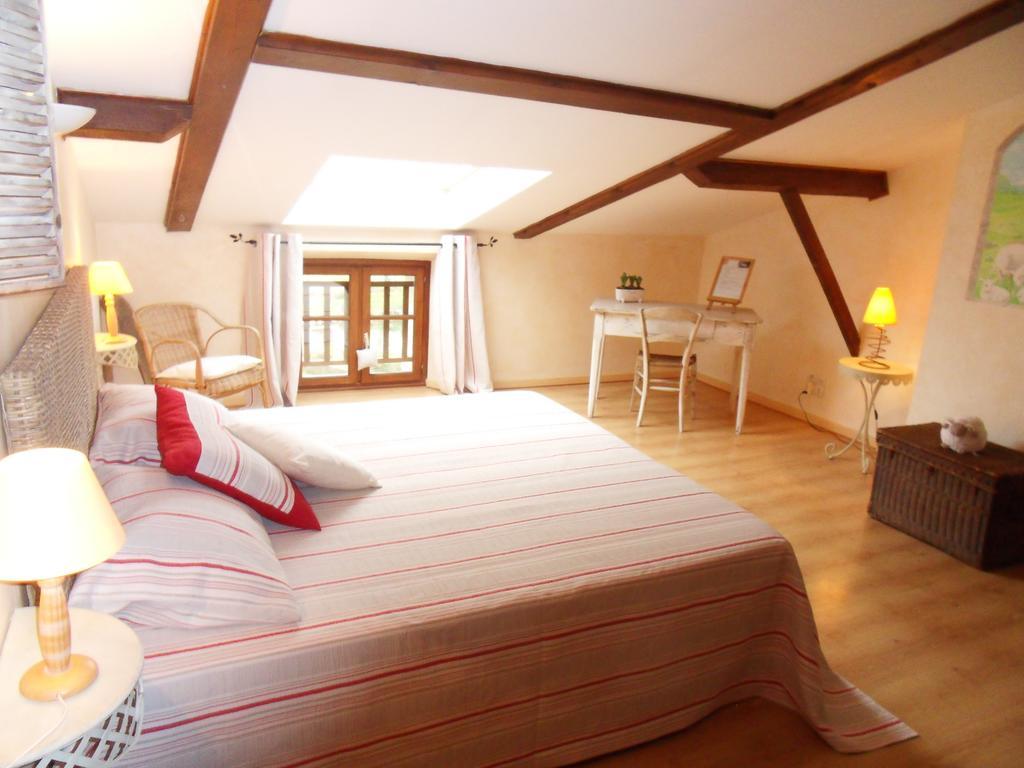 Bed and Breakfast L'Estapade des Tourelons Saint-Jean-en-Royans Habitación foto